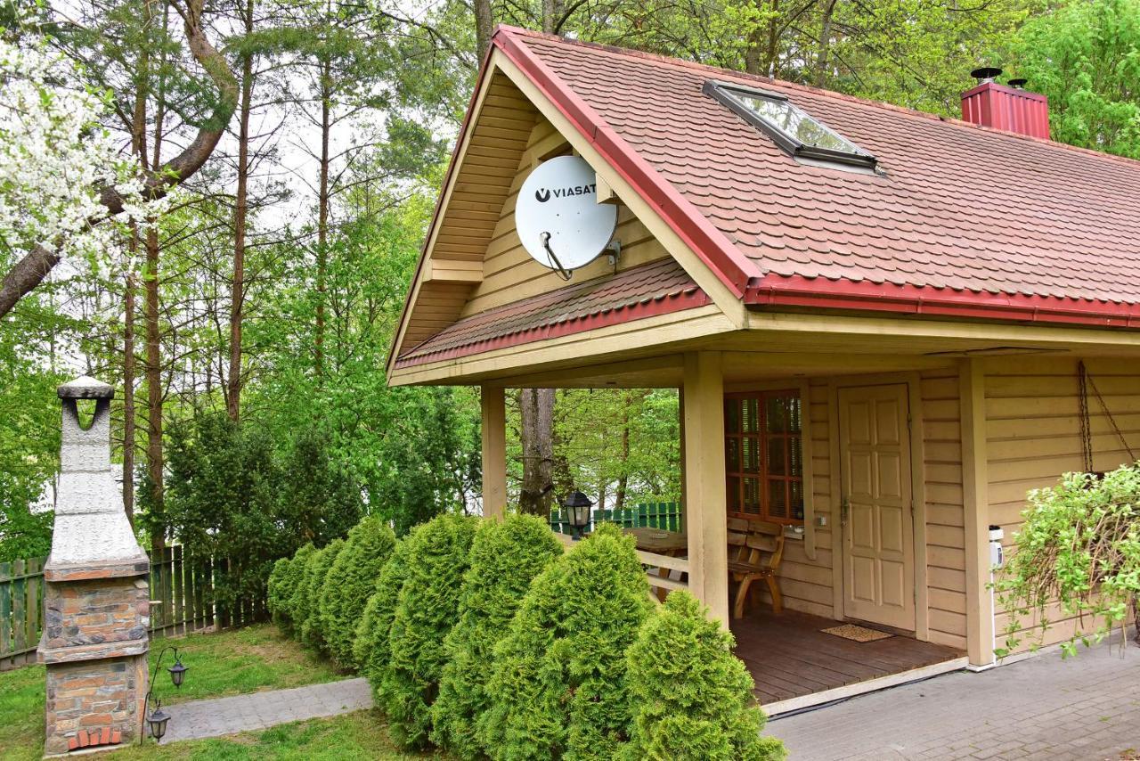 Medaus Pirtele Villa Trakai Eksteriør bilde